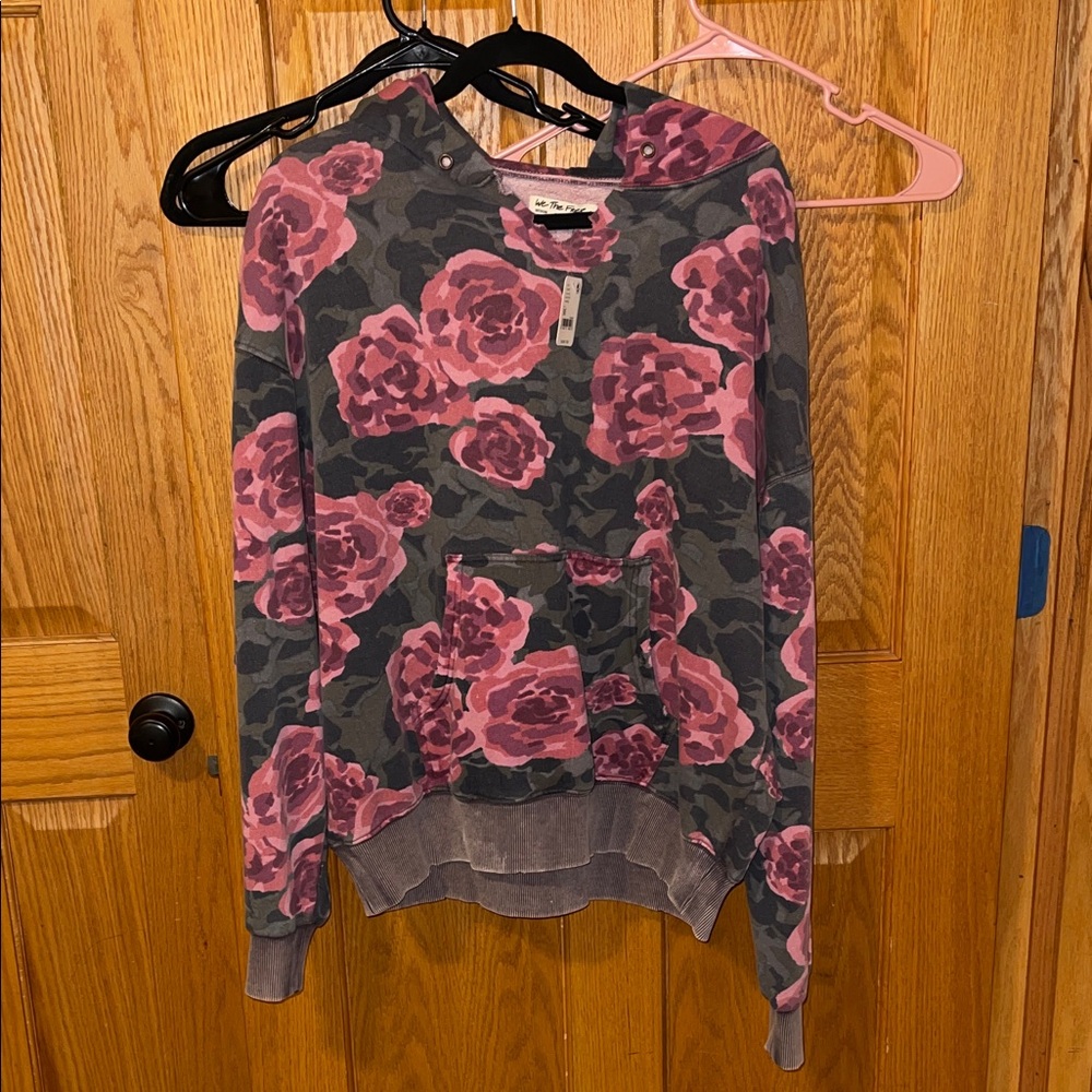 Free people sweatshirt